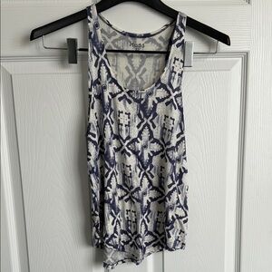 Mudd Super Soft Loose Flowy Blue and White Patterned Scoop Neck Tank Top